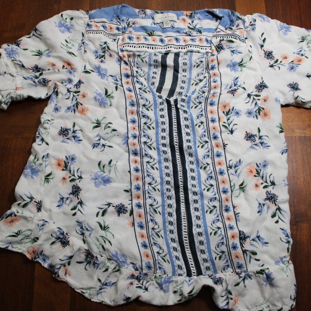 Lucky Brand Short Sleeve Top Size Small NWOT